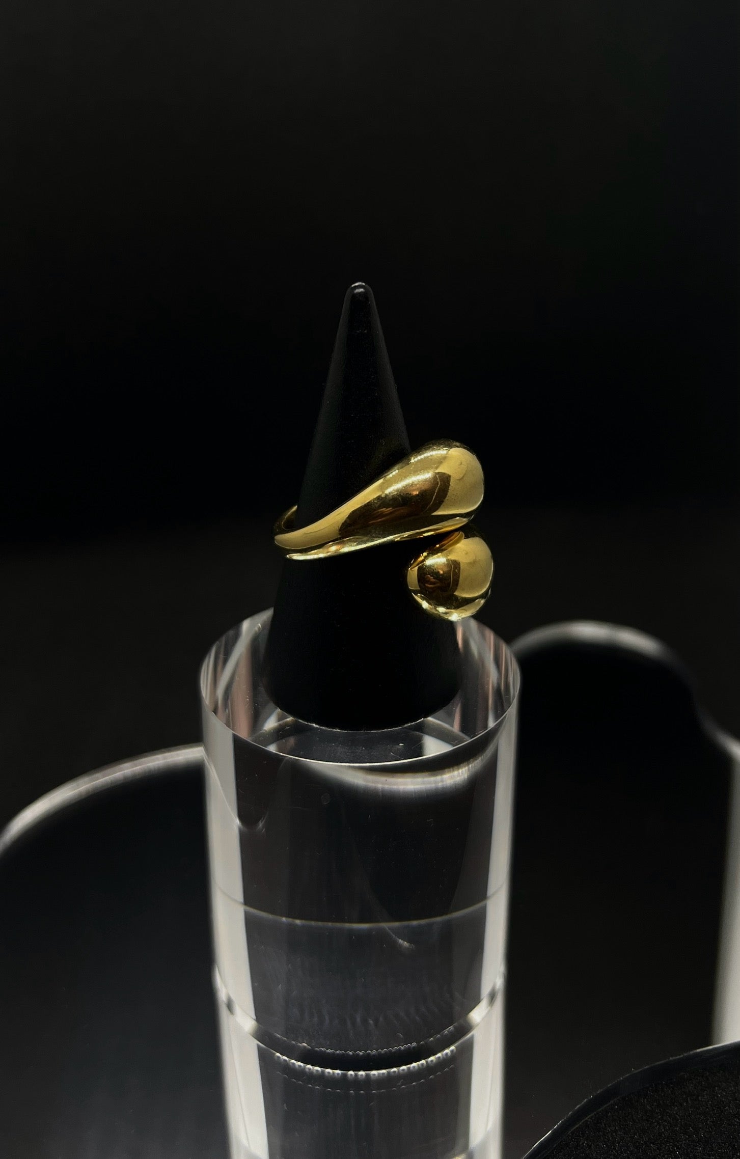 Bague épaisse en acier inoxydable plaqué or 18 carats - Chunky water droplets ring - Bijoux ajustables waterproof et hypoallergéniques | Mindfits 2ND CHANCE