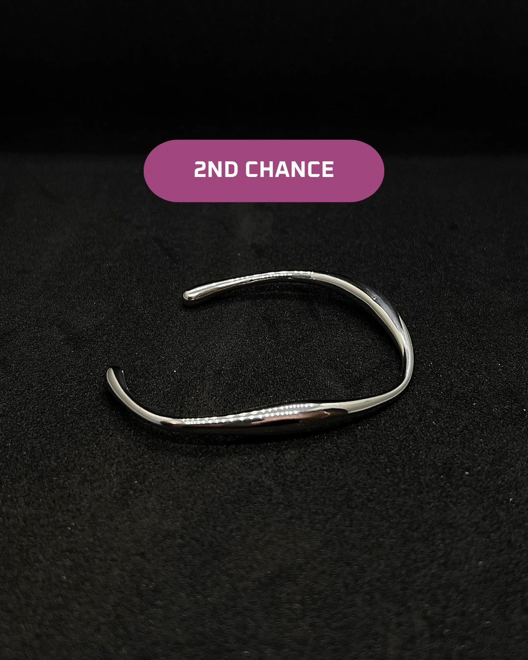 Bracelet fin organique en acier inoxydable argenté - Organic bangle - Bijoux ajustables waterproof et hypoallergéniques  | Mindfits 2ND CHANCE