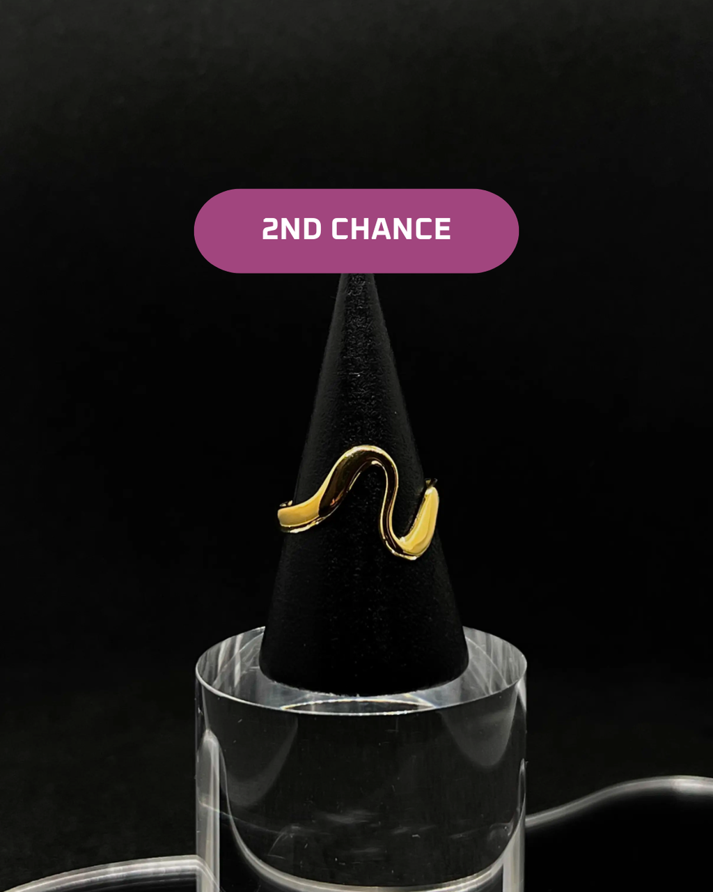 Bague ondulée en acier inoxydable plaqué or 18 carats - Pacific ocean waves ring- Bijoux ajustables waterproof et hypoallergéniques | Mindfits 2ND CHANCE