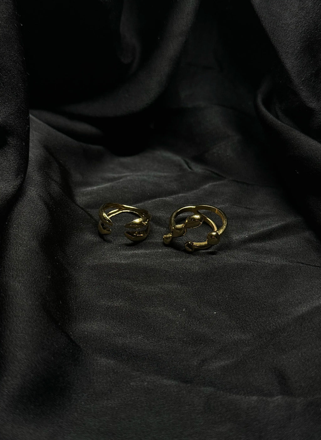 Duo de bagues Destiny × Elonga  ajustables en acier inoxydable plaqué or 18k résistant à l'eau et hypoallergénique | Mindfits